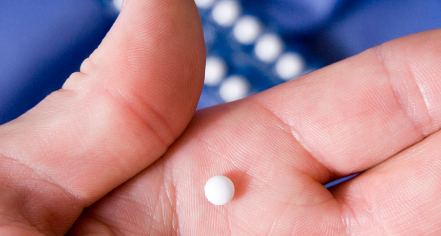 Um protótipo da pílula anticoncepcional masculina fez com que os hormônios reprodutivos nos homens caíssem em níveis conhecidos por impedir a produção de espermatozoides.