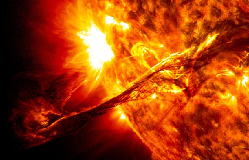 As pessoas estudam os ventos solares desde sua descoberta em 1959, mas existem muitas propriedades importantes desse plasma que ainda não são bem conhecidas. (Imagem: NASA / SDO)