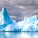 O iceberg A68 se desprendeu da Antártida há três anos e agora ameaça um dos maiores santuários de pinguins do mundo. (Sebastian Schellbach-Kragh/Pixabay)