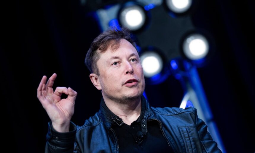 Elon Musk se torna o homem mais rico do mundo