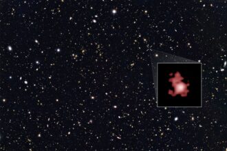 galáxia mais antiga e distante já detectada