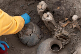 mumia pre inca encontrada no Peru