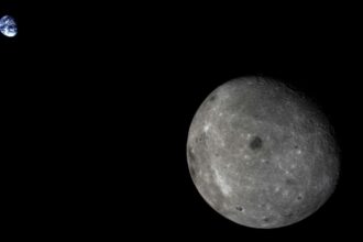 A terra e o seu satélite natural, a Lua